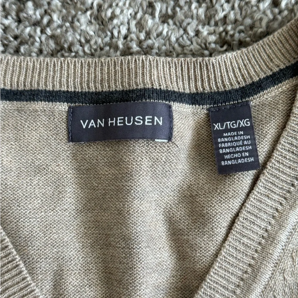 Van Heusen Sweater